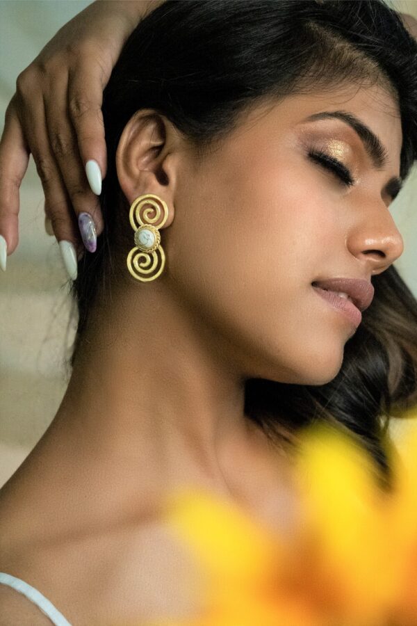 Swirly Howlite Earrings - Image 3